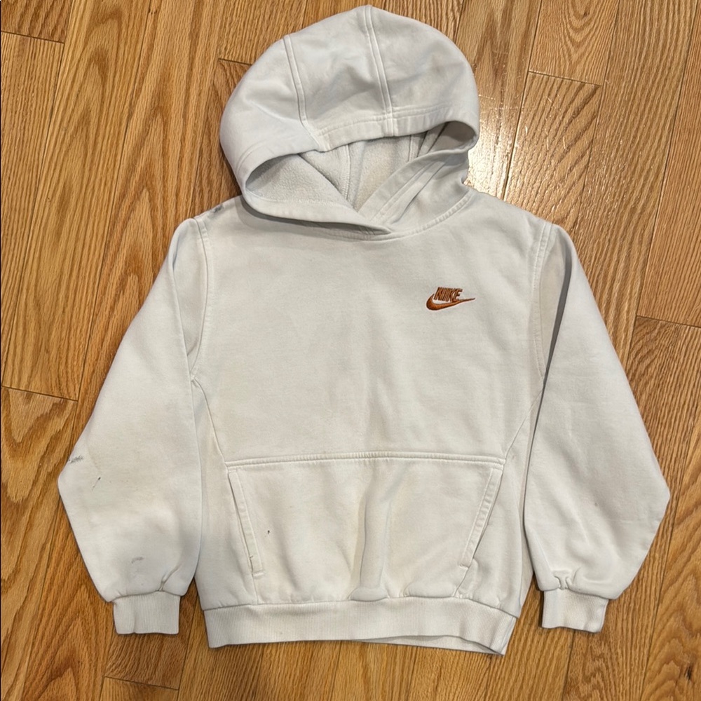 Nike White Sweatshirt Classic Fit